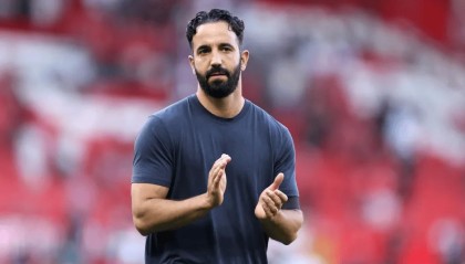 太阳报独家：曼联本赛季12月可能搞友谊赛拉收入；顺便团建