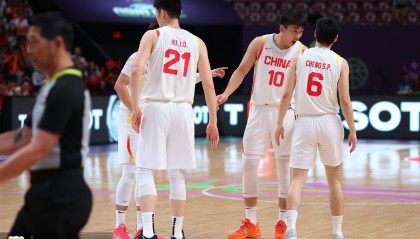 FIBA决赛赛前分析：赵睿与加洛韦的焦点较量 内线争夺决定胜负走向